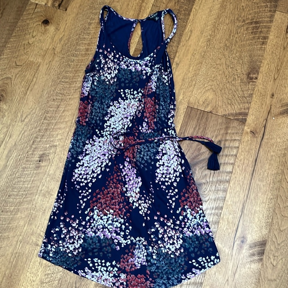 Lucky Brand mini dress size xs  Navy flowered print  great condition